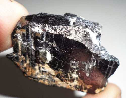 Leilão de minerais apreendidos ocorre em setembro 