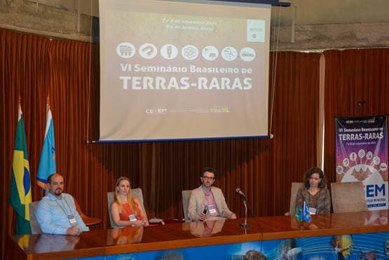 CETEM debate cenário do setor com mais de 500 participantes 