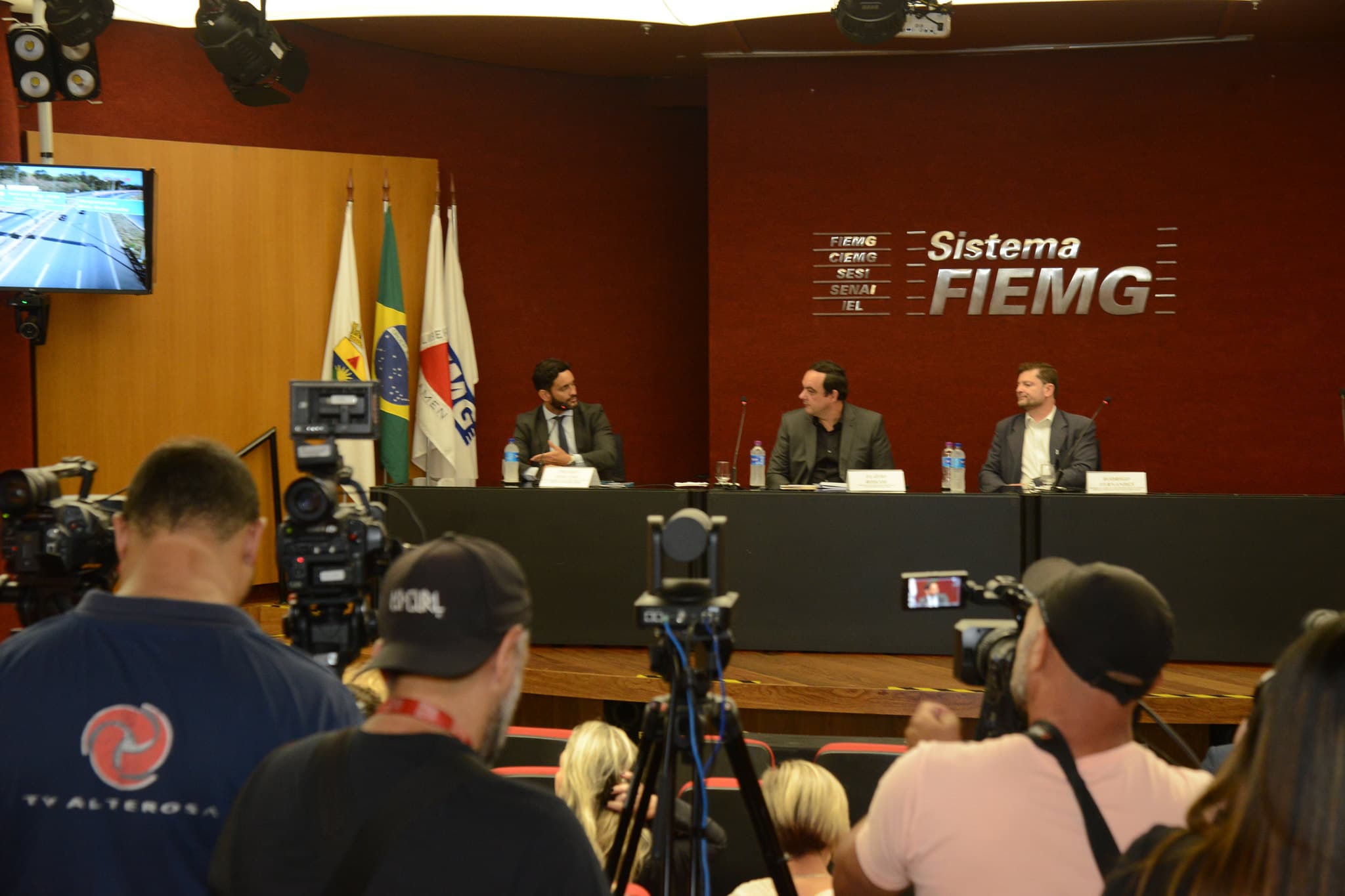 FIEMG adquire Laboratório de Produção de Ímã da Codemge