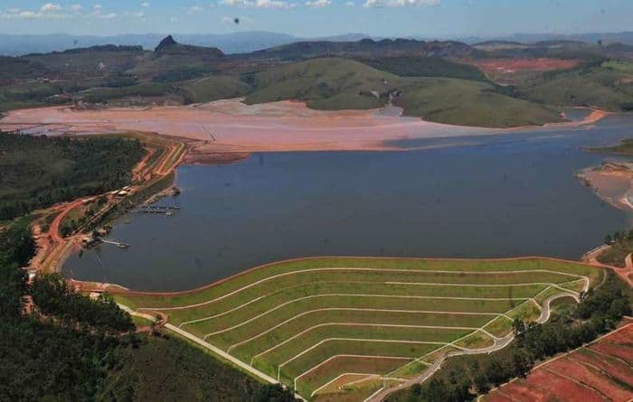 AMIG afirma que mineradoras praticam crimes diariamente