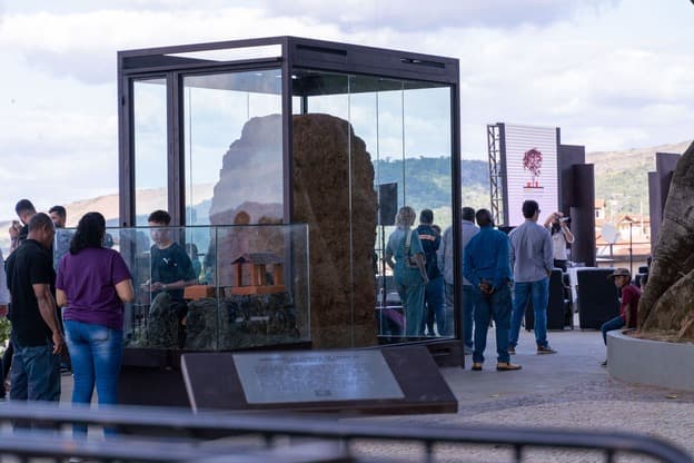 Restauração das ruínas da primeira fábrica de ferro no Brasil