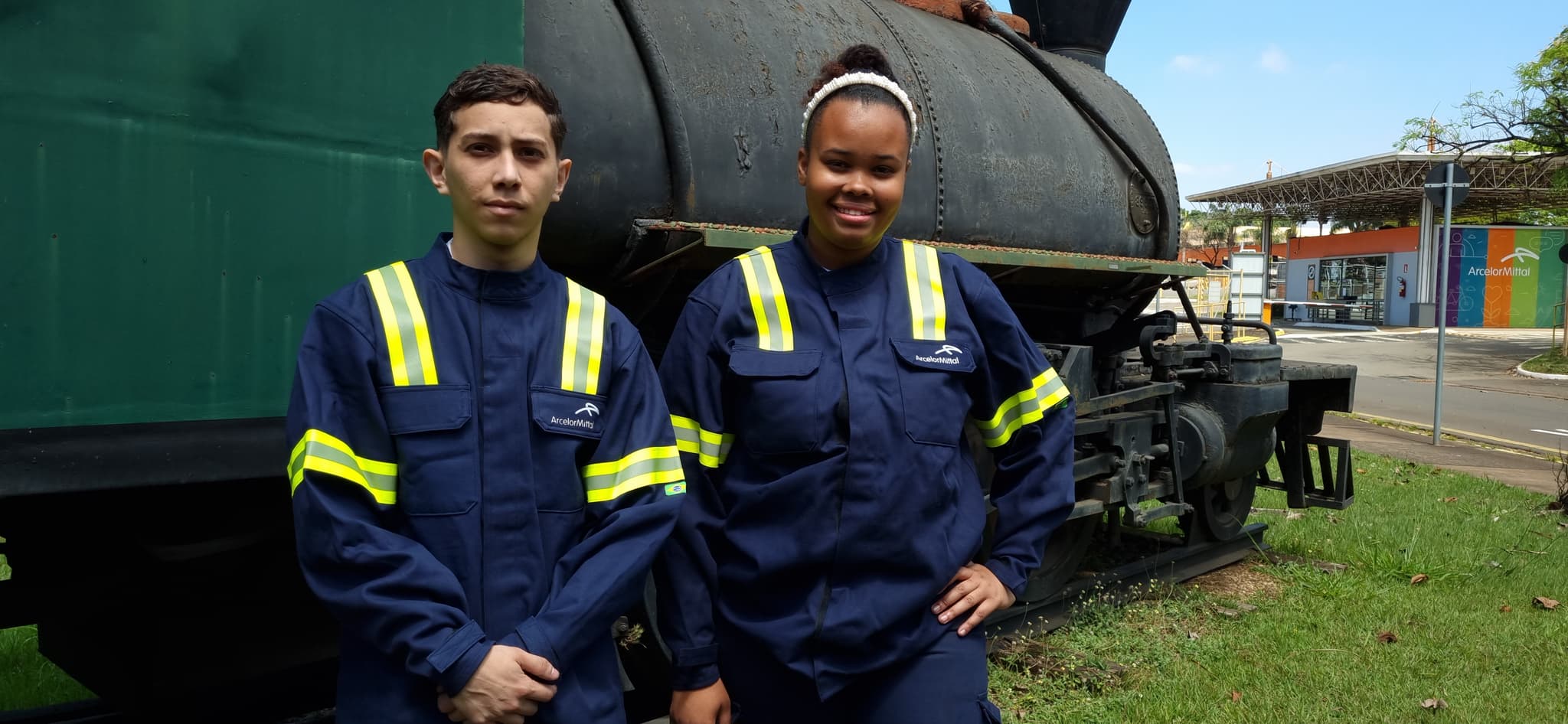 Oferta de cursos de capacitação profissional em várias cidades