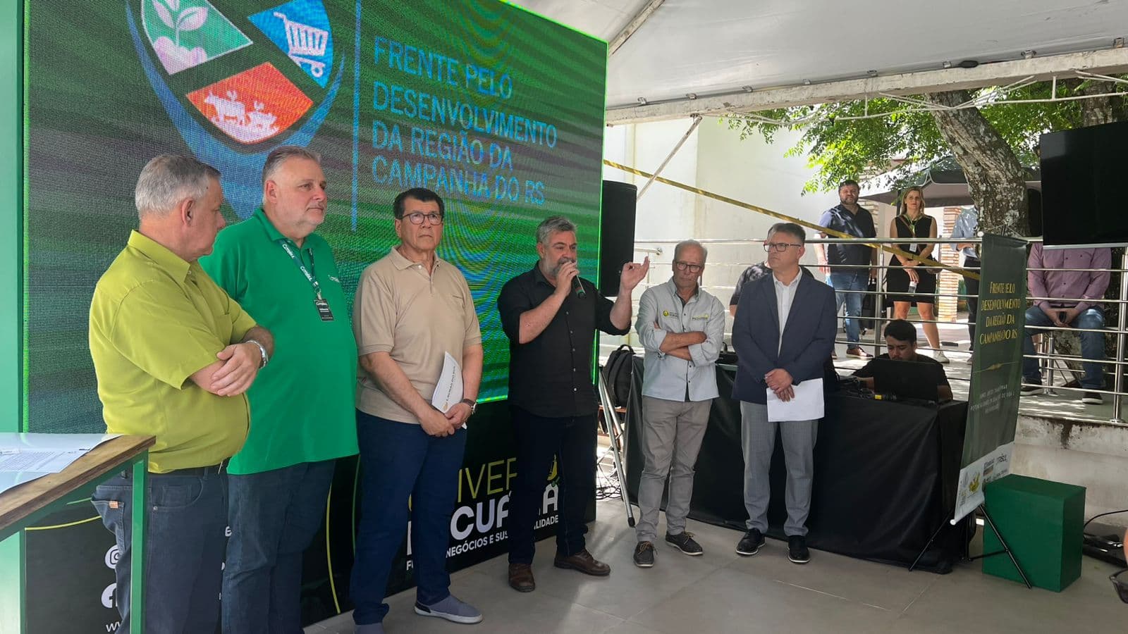 Lavras do Sul participa de entidade para recuperação do RS