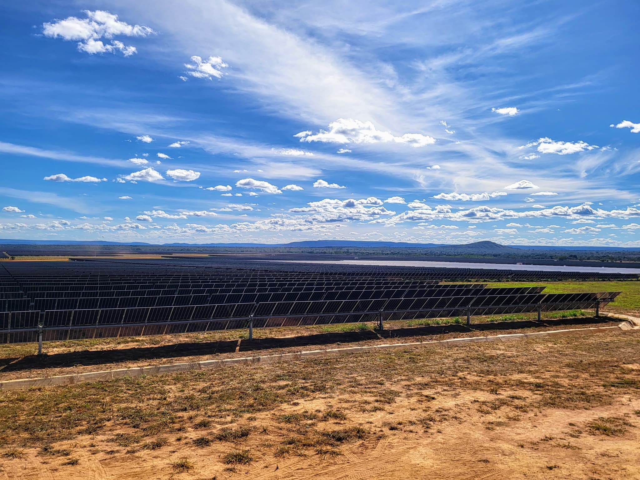 Gerdau e Newave Energia inauguram Parque Solar de Arinos