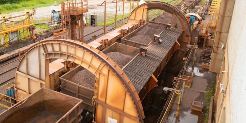 Porto Sudeste embarca volume recorde em agosto