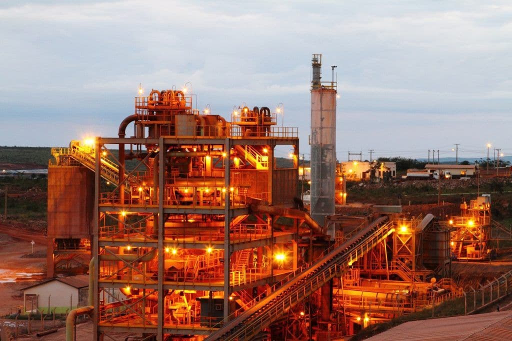 Aura quer chegar a 450 mil onças de ouro em 2025