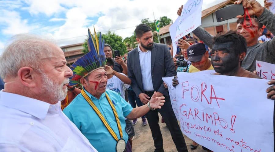 Lula quer ações para preservar território Yanomami