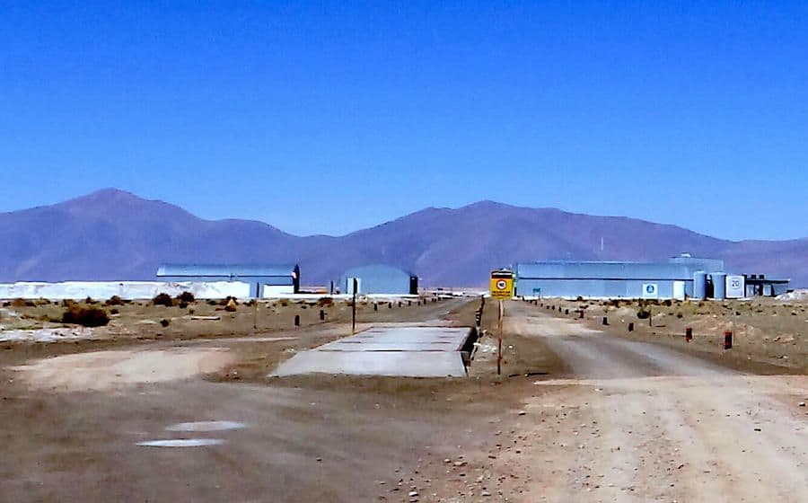 Rio Tinto e Ford assinam parceria