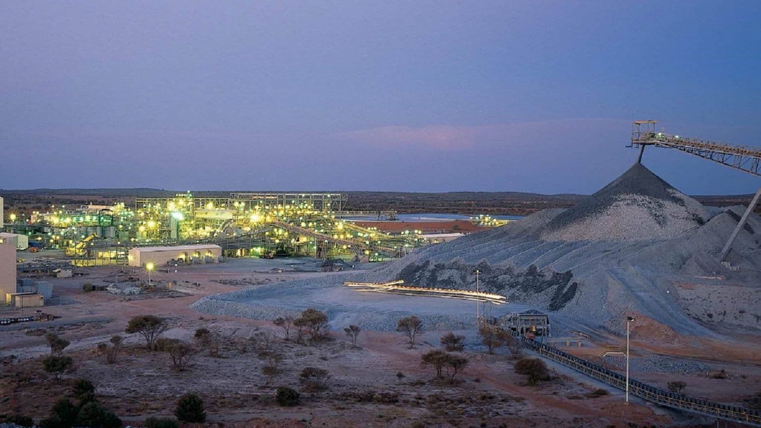 Mineradora utiliza rejeitos de níquel para captura de carbono