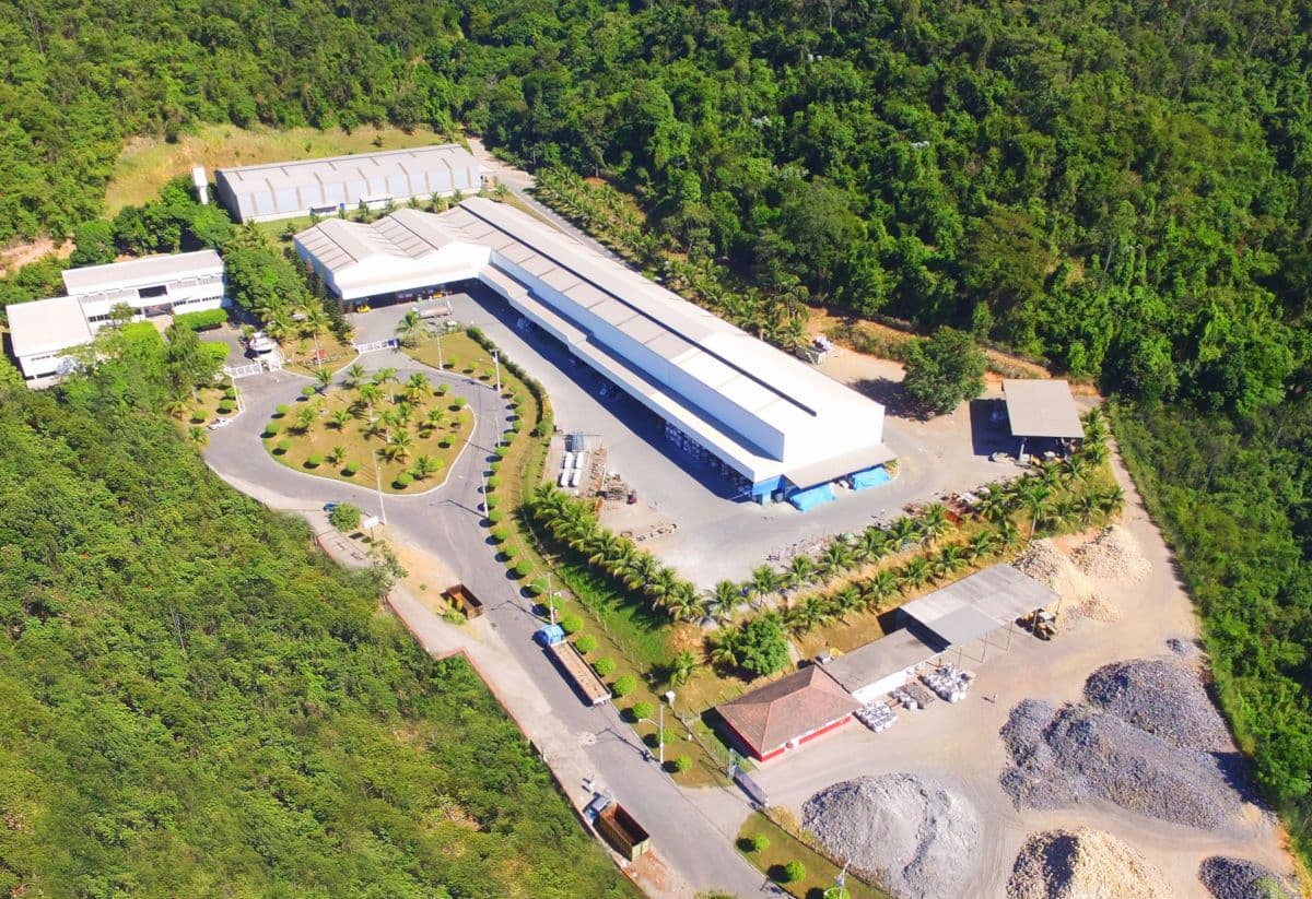 Pegada de carbono de 200 mil produtos