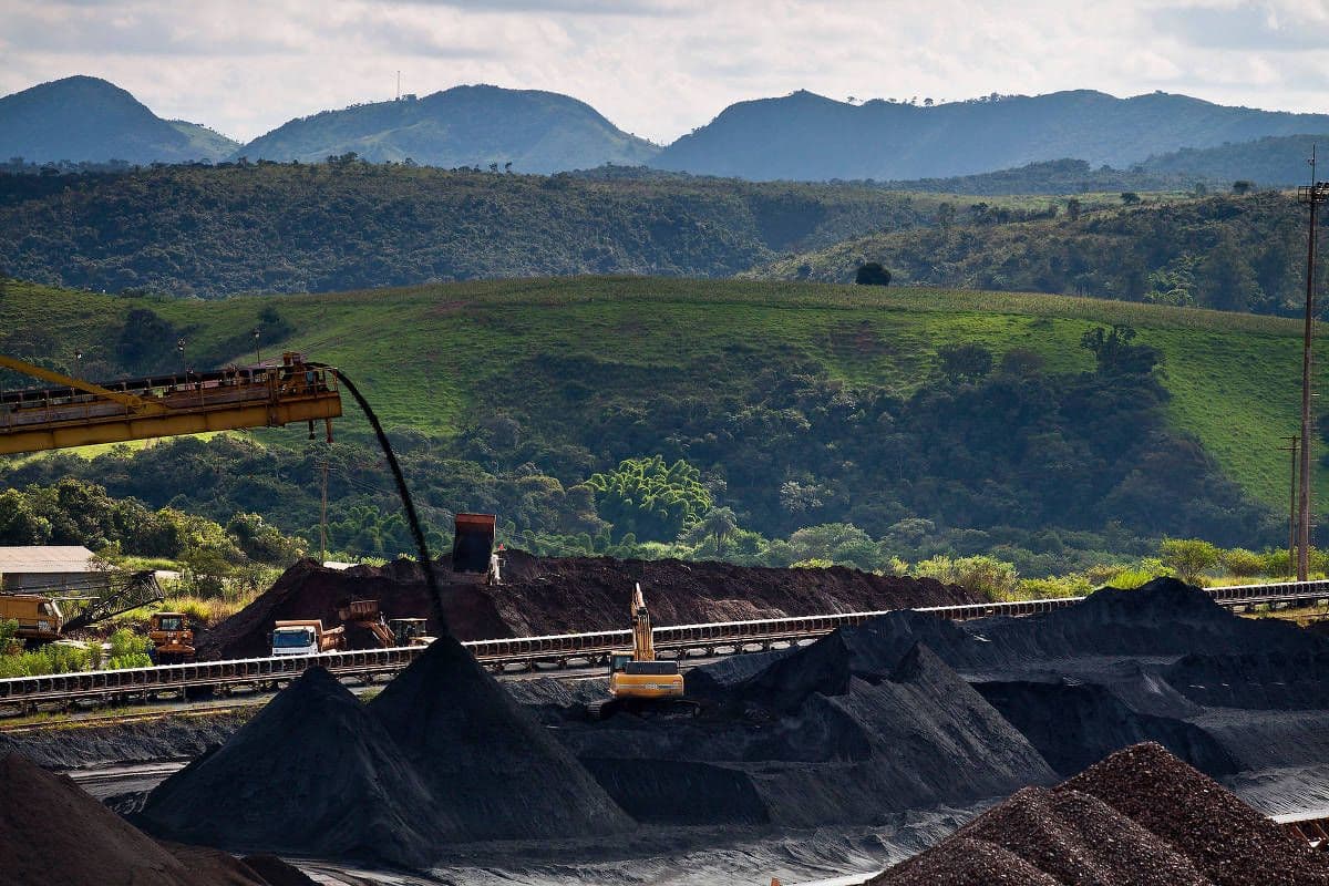 Produção e vendas caem no trimestre