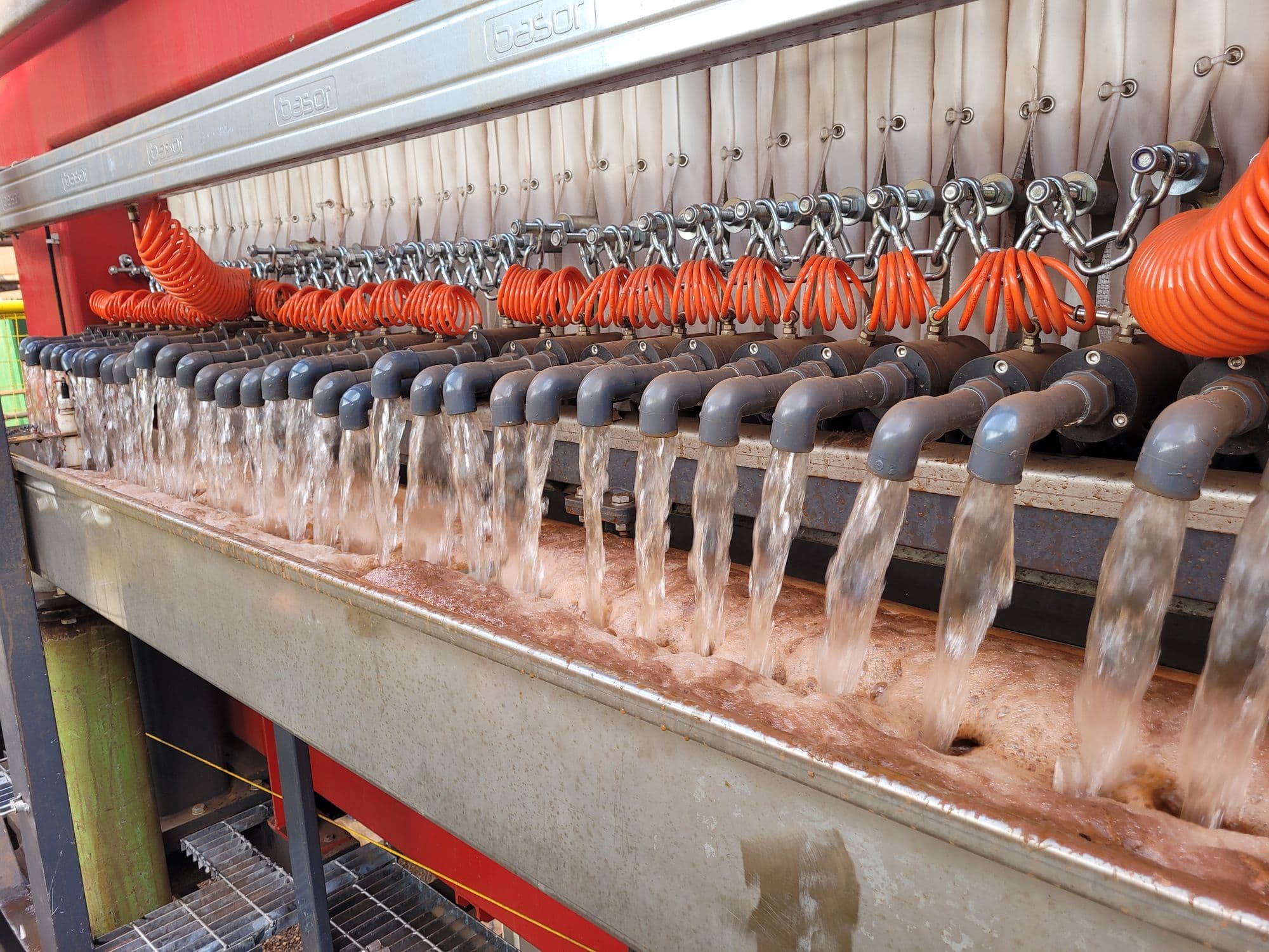 Início do comissionamento de sistema de filtragem