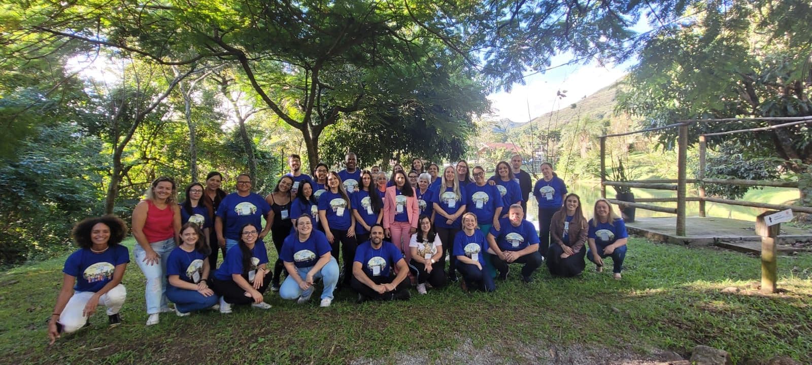 Curso de educação ambiental em MG e SP