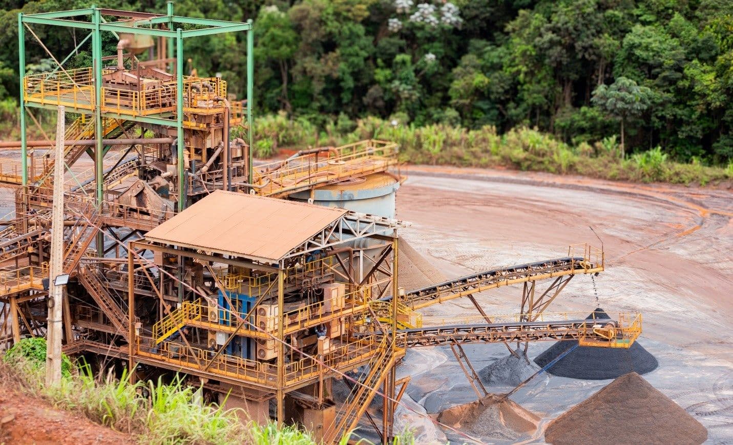 Atlas Critical Minerals inicia operações no Quadrilátero Ferrífero