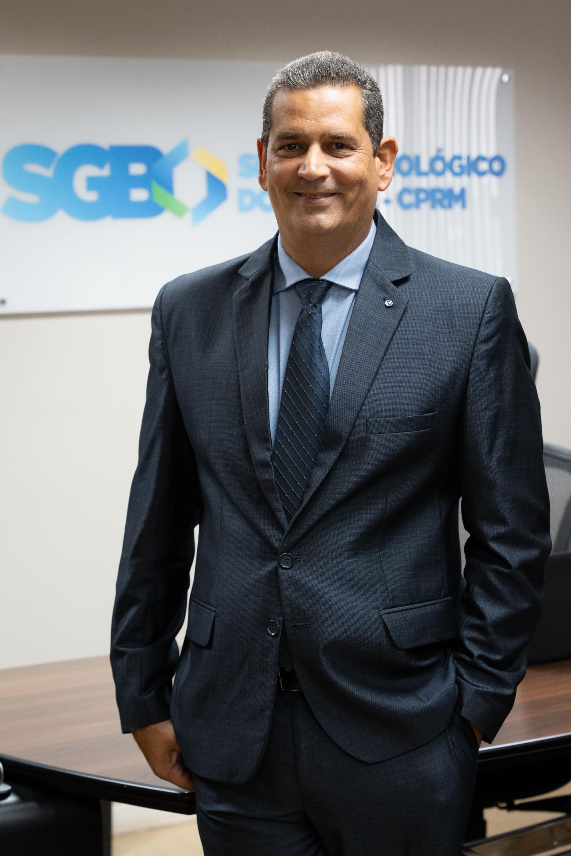 Vilmar Simões é nomeado diretor-presidente