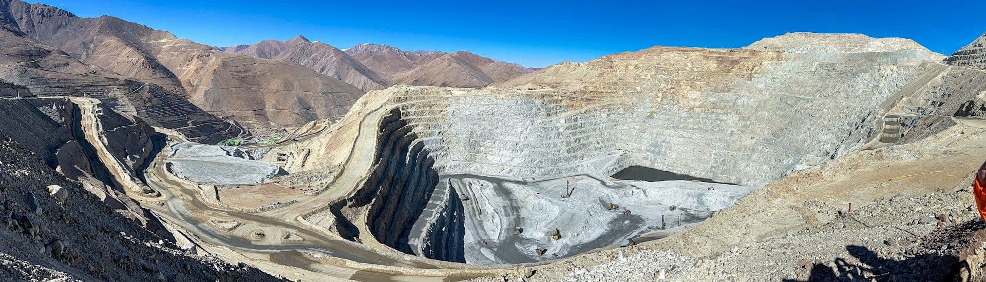 Produção de cobre e ouro avança em 2025